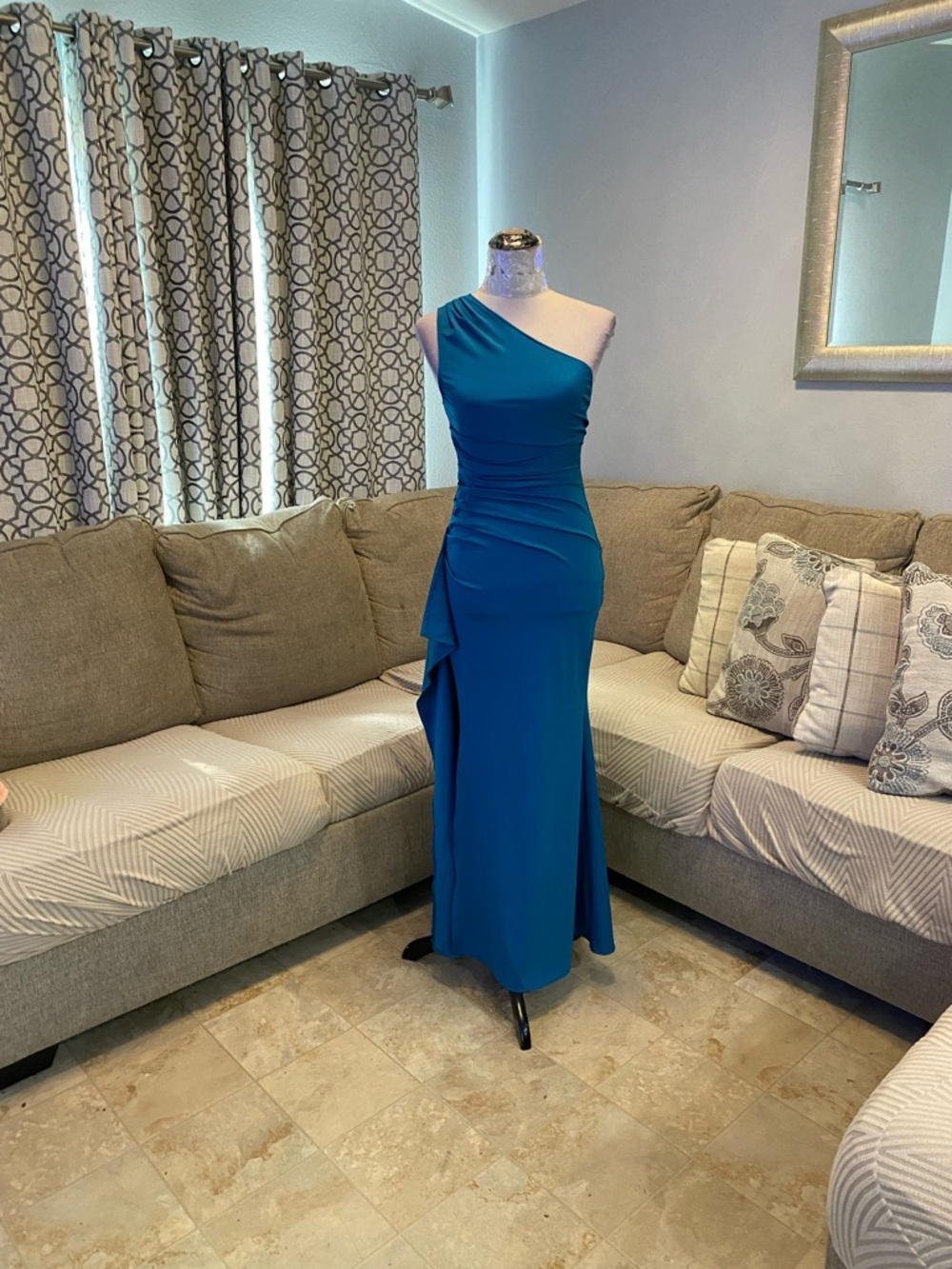 New Women Small One Shoulder Sleeveless High Split Long Dress Elegant